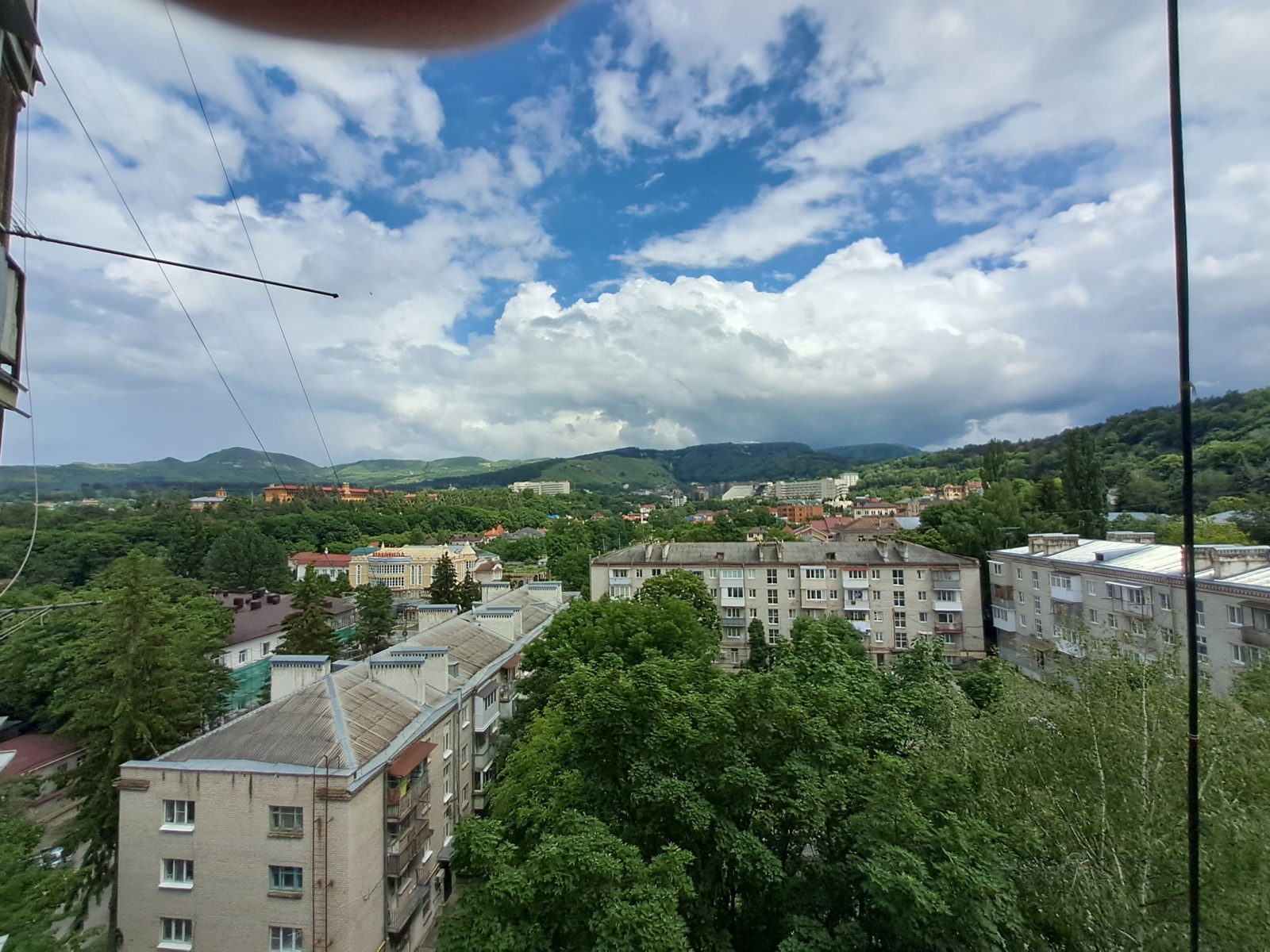1-я квартира на ул.Широкая, с видом на парк, Центр. 
