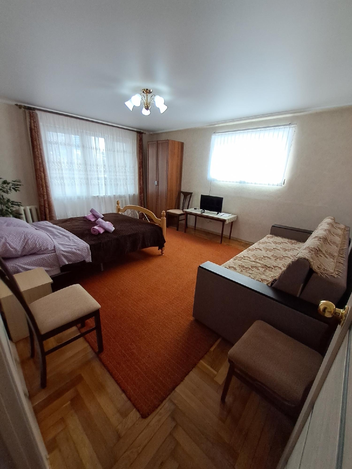 1-я квартира на ул.Широкая, с видом на парк, Центр. 