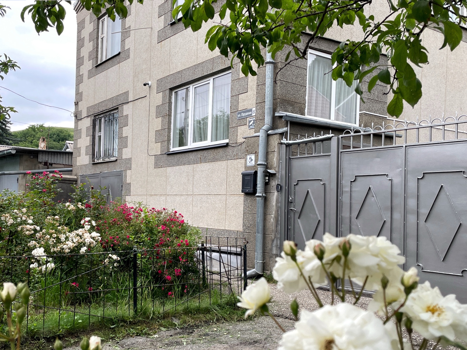 шикарный дом не далеко от парка